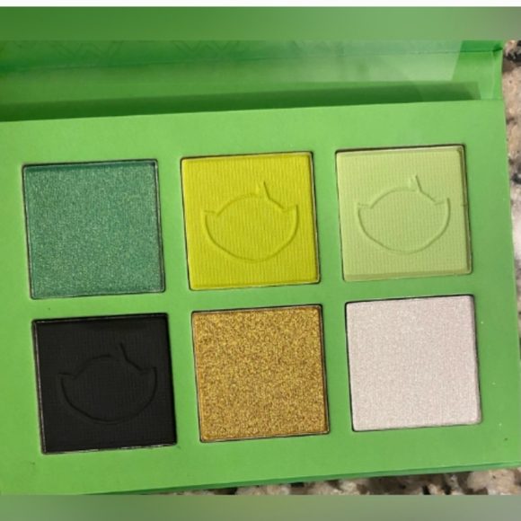 Revolution | Makeup | Revolution X Powerpuff Girls Buttercup Power Eyeshadow Palette | Poshmark